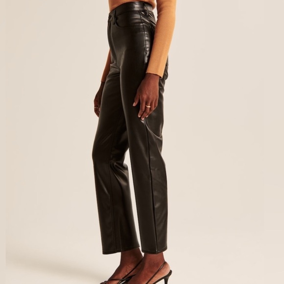 NWT Abercrombie & Fitch Vegan Leather Ankle Straight Pants - Picture 2 of 5